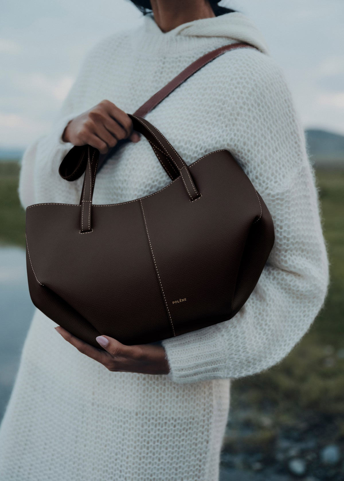 Cyme Mini - Ebony