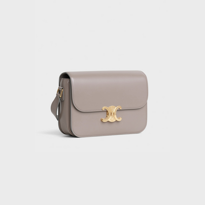 CLASSIQUE TRIOMPHE BAG - PEBBLE