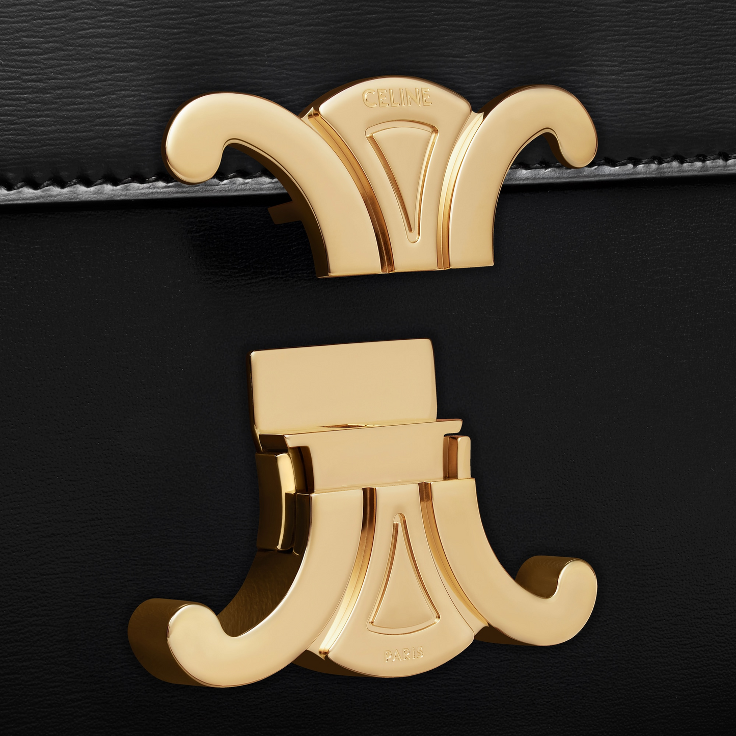 CLASSIQUE TRIOMPHE BAG - BLACK